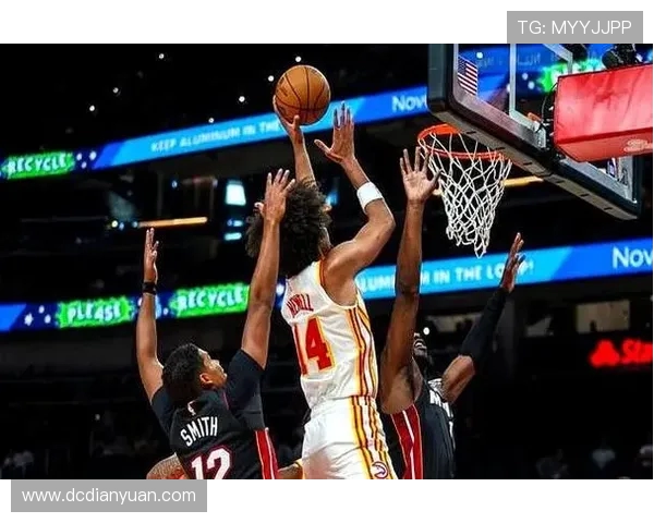 2017年NBA火箭对阵老鹰精彩回顾与比赛亮点分析