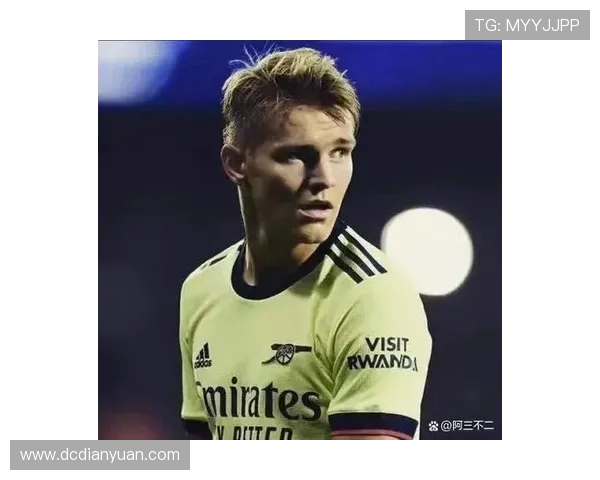 厄德高领衔新一代足球天才展现未来之星的无限可能与潜力 厄德高领衔新一代足球天才展现未来之星的无限可能与潜力